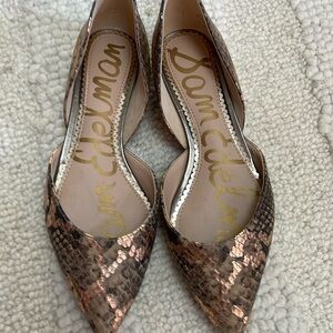 Sam Edelman python rose gold hues flats adorable with Jeans!